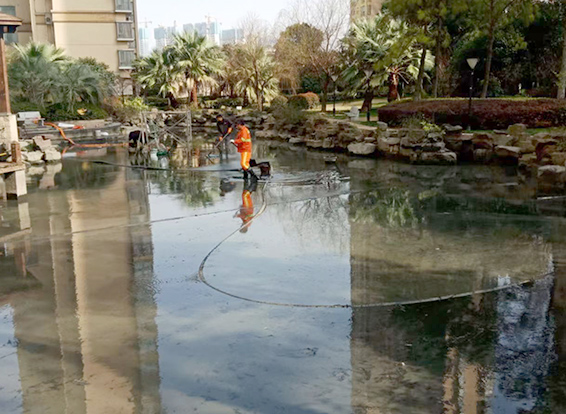 潢川景观池淤泥清理